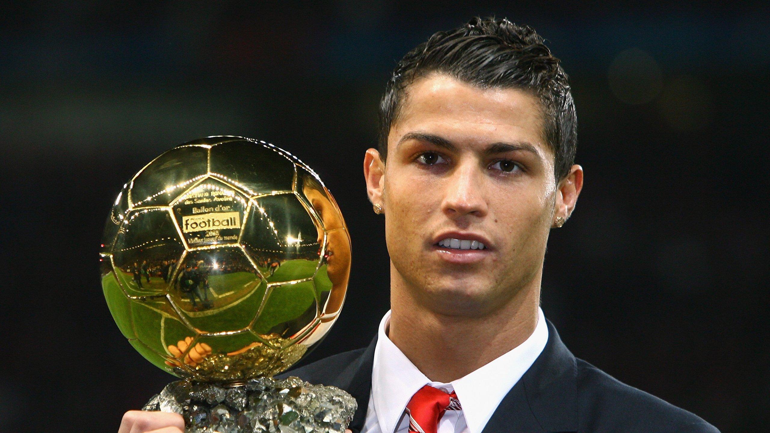 格兰德深情回忆穆勒，他的缺席让球队失去灵魂，独特视野无人能及