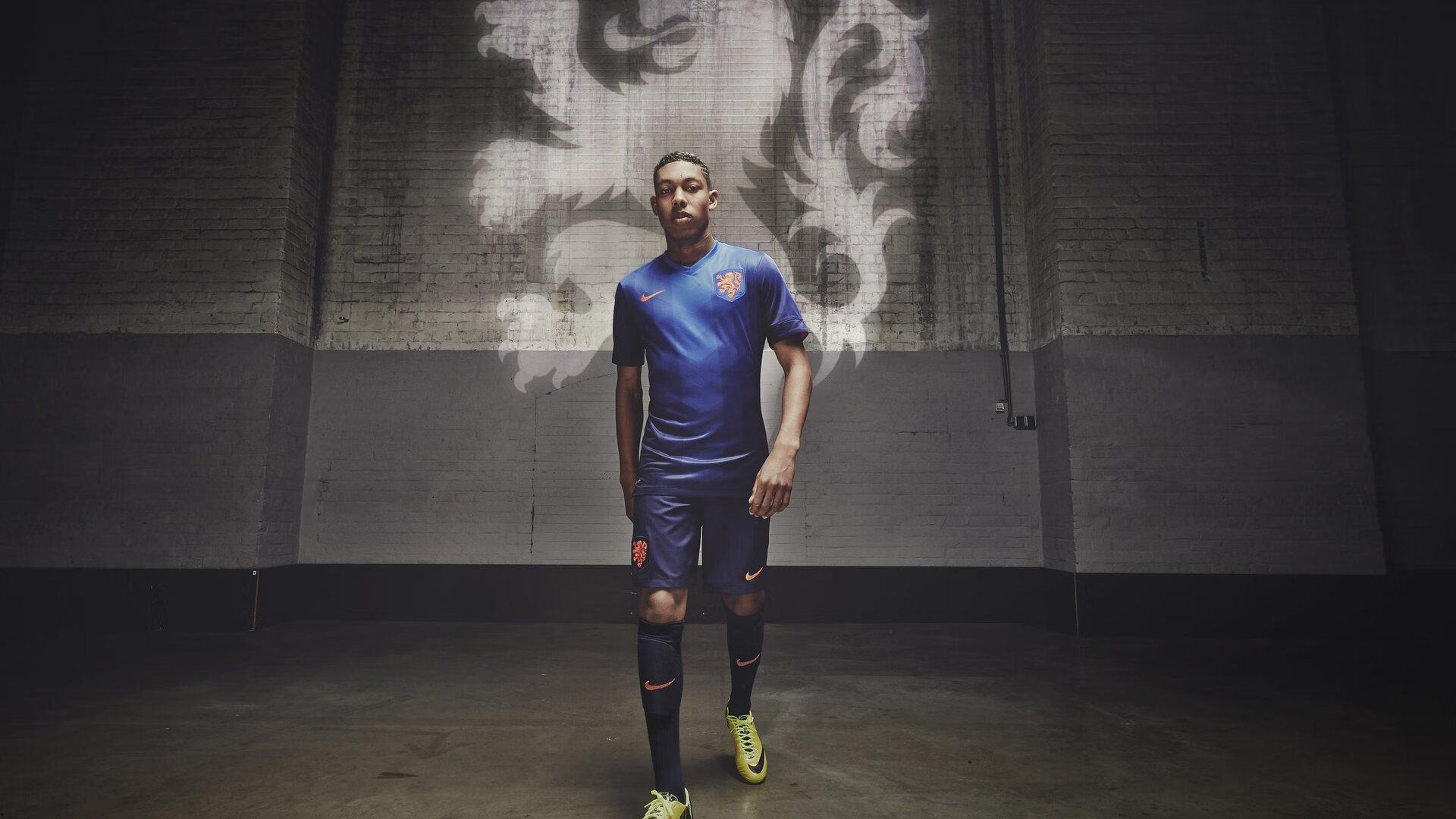 剑南春之夜，拜仁1-1勒沃库森 帕夫洛维奇天外飞仙救主 凯恩伤退埋隐忧