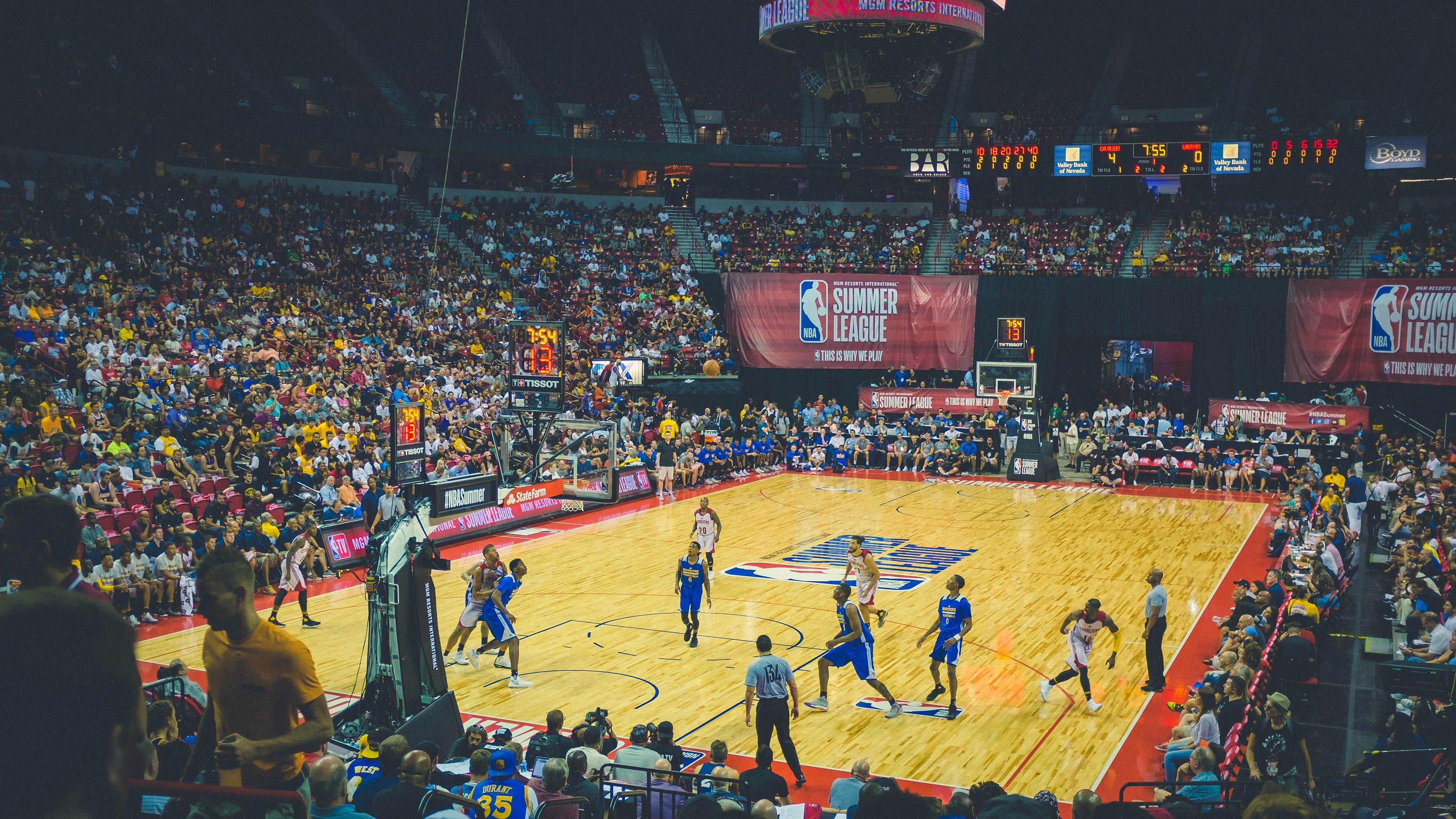 害怕被交易？鲍尔阵营疑泄露伤情，沃神爆料引发联盟震动